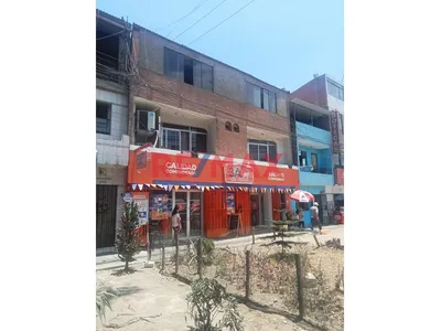 Venta De Casa 3 Pisos Con Local Comercial