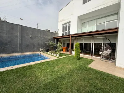Venta de Casa en La Molina - Lima 5 Dormitorios