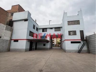 🏭 Local Industrial 1,000 M² En Venta – Ate
