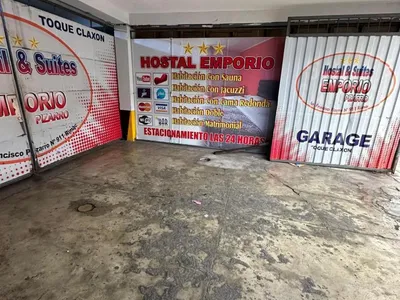 Venta de Local Comercial en Rímac - Lima 20 Dormitorios