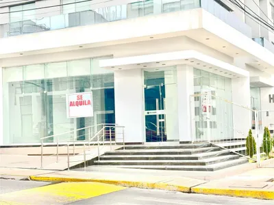 Alquiler de Local Comercial en Cayma - Arequipa 6 Dormitorios