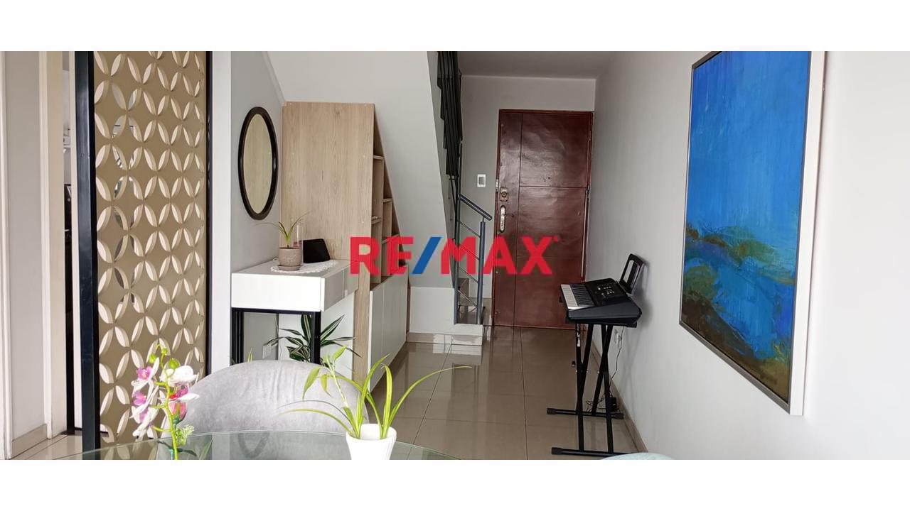 Lindo Duplex En Venta En Los Sauces, Surquillo