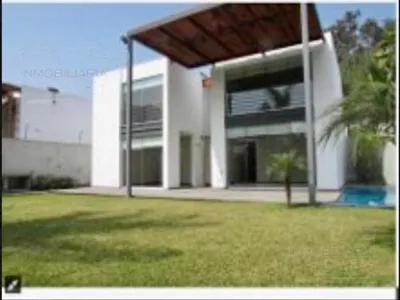Venta de Casa en La Molina - Lima 4 Dormitorios