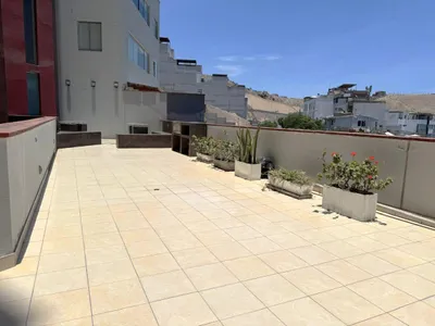 Venta de Departamento en Santiago de Surco - Lima 3 Dormitorios 