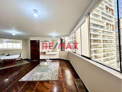 Se Vende Departamento Con Vista Espectacular Al Mar En El Malecón De Miraflores