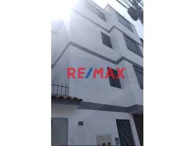 Departamento De Estreno En Venta En El Agustino Con Cochera Y Opción Comercial