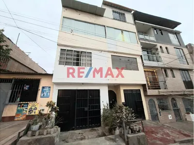 Vendo Casa De 3 Pisos San Juan De Miraflores