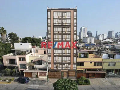 Departamento Proyecto En Santa Catalina - La Victoria