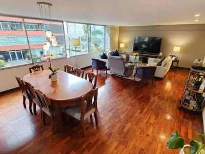 Venta de Departamento en Miraflores - Lima 3 Dormitorios