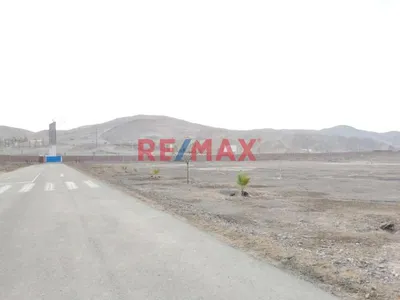 Terreno En Venta – 1,000 | Km 50 Panamericana Sur | Alto Potencial Comercial