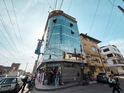 Venta de Local Comercial en San Martín de Porres - Lima 28 Dormitorios 
