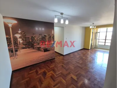 🏡 Departamento En Venta – San Miguel (Ubicación Estratégica)
