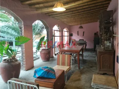 Se Alquila Local Comercial  De 400 M2 En La Entrada De Ica