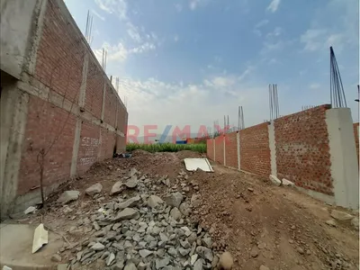 Terreno En Venta Frente A Parque – Oportunidad De Inversión En Carabayllo