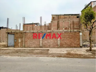 Venta Terreno Para Proyecto Inmobiliario | Carabayllo | 240 M² | Frente 12 M | Sótano Construido Para 9 Vehículos | $178,000