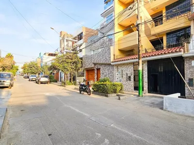 Venta de Departamento en Los Olivos - Lima 3 Dormitorios