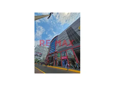 **Local Comercial En Venta – C.C. Gama Moda Plaza, La Victoria**