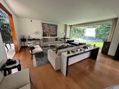 Alquiler de Casa en La Molina - Lima 4 Dormitorios 