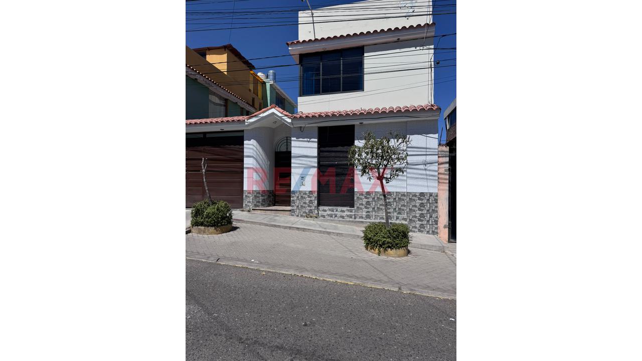 🏡✨ ¡ Se Alquila Mini Departamento En Alto Selva Alegre!