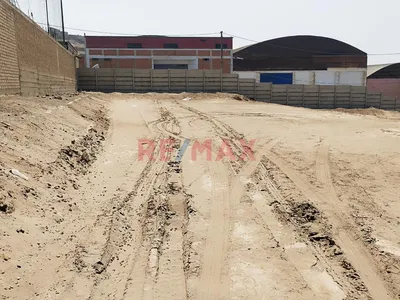 Alquiler De Terreno Industrial De 4,500 M2 Aplanado Con Documentos En Regla