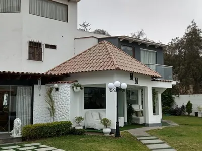Venta de Casa en La Molina - Lima 6 Dormitorios