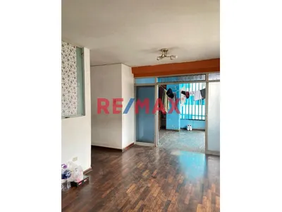 Venta Departamento 3Er Piso En La Victoria, Lima