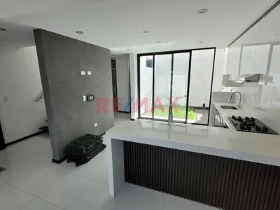 🏡✨ ¡Hermosa Casa En Estreno En Sachaca! ✨🌋 Terraza Privada Con Hermosa Vista A Los Volcanes