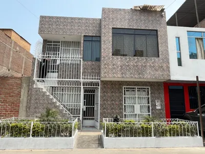 Venta de Casa en Puente Piedra - Lima 6 Dormitorios 