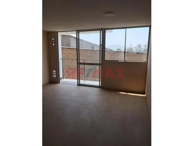 Alquiler Departamento En San Juan De Lurigancho