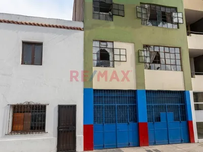 Gran Oportunidad De Tener Tu Local En Una De Las Zonas Mas Comerciales De Chorrillos!!.. Local De 34.51M2 En 1Er. Piso, Vista A Calle