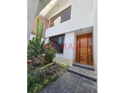 ¡Casa En Venta En Residencial Privada - Socabaya! ✨🏡