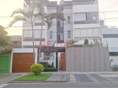 San Borja Venta Bonito Duplex Vacio De 196 M2 Muy Bien Ubicado En La Av Rousseau Cerca A Las Avenidas Javier Prado, Las Artes Norte Y San Borja Norte