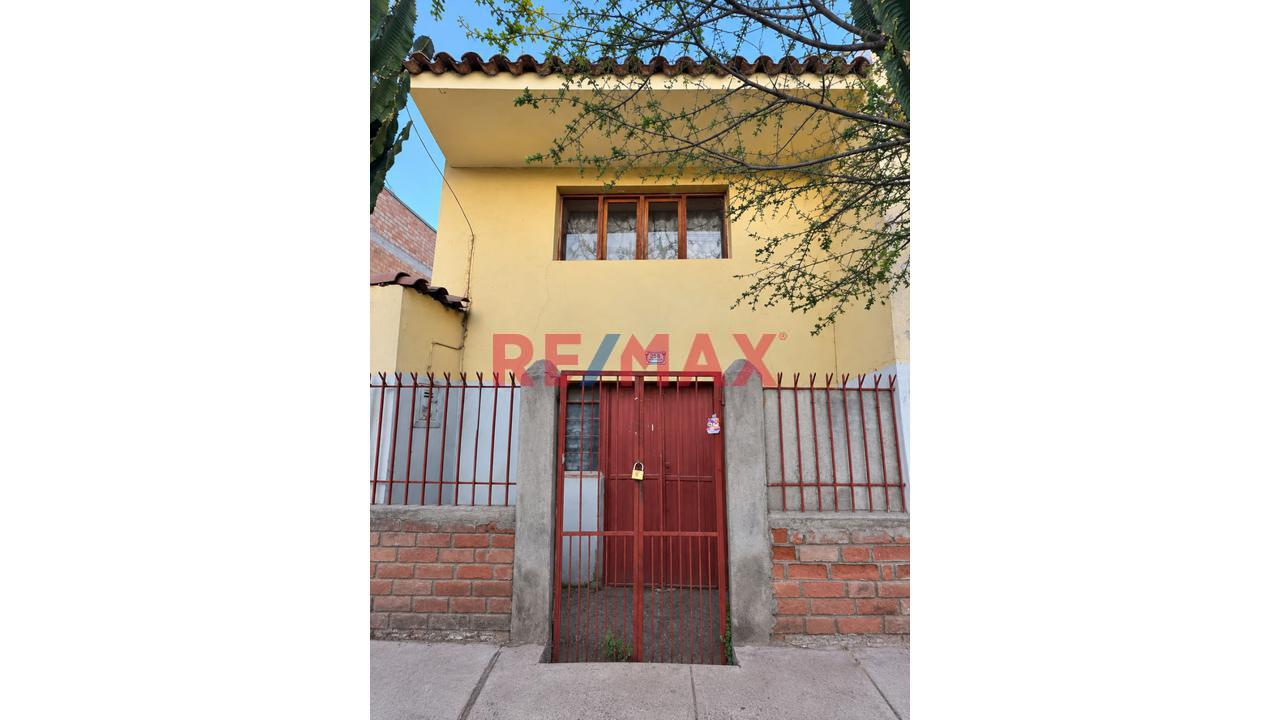🏡 Casa En Venta Como Terreno – Surihuaylla Grande