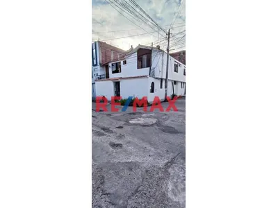 Se Vende Casa En Urbanizacion La Alborada