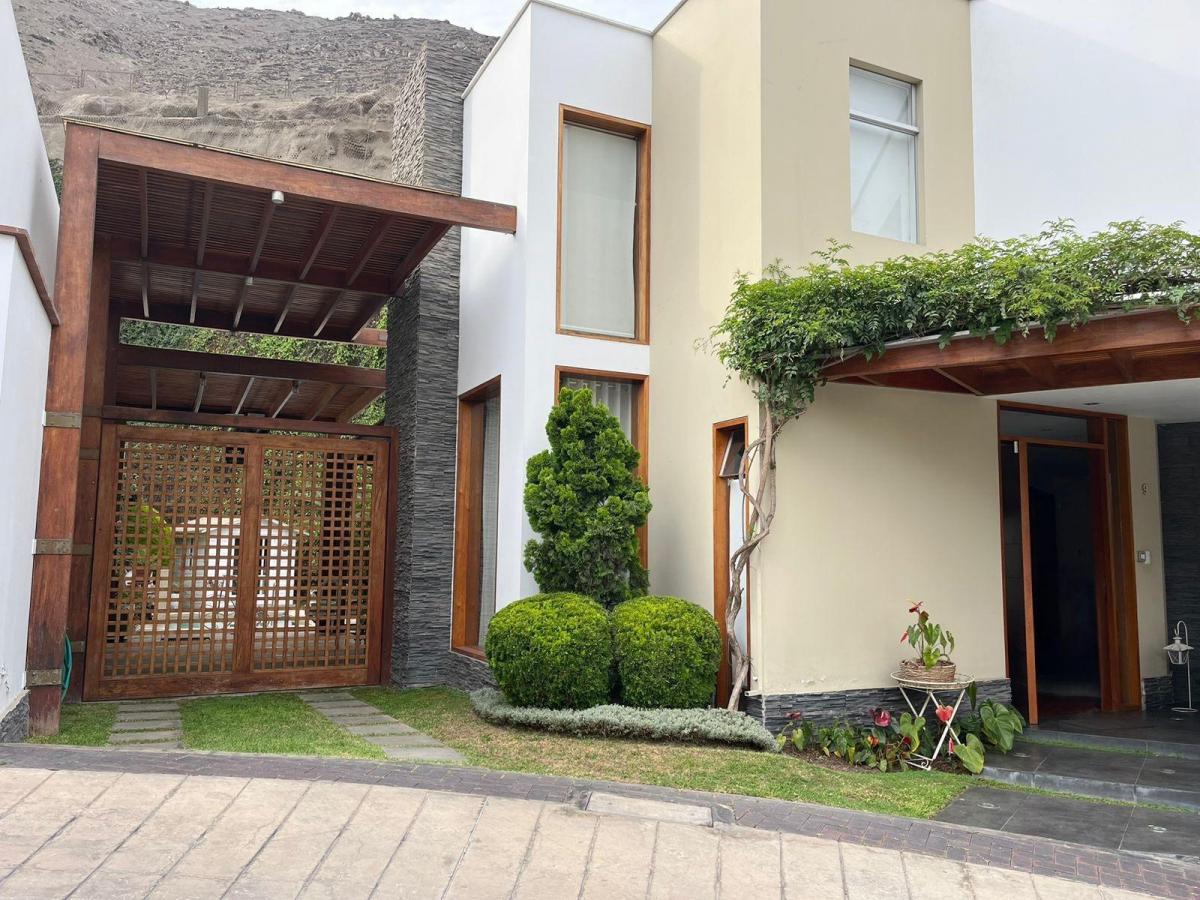 Venta de Casa en La Molina - Lima 4 Dormitorios 