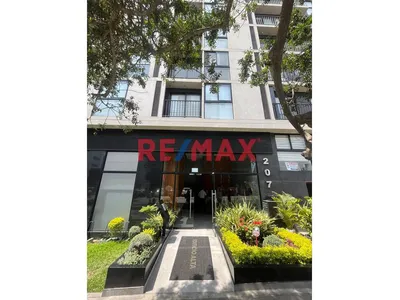 Venta Departamento En El Corazon De San Isidro - 1 Hab