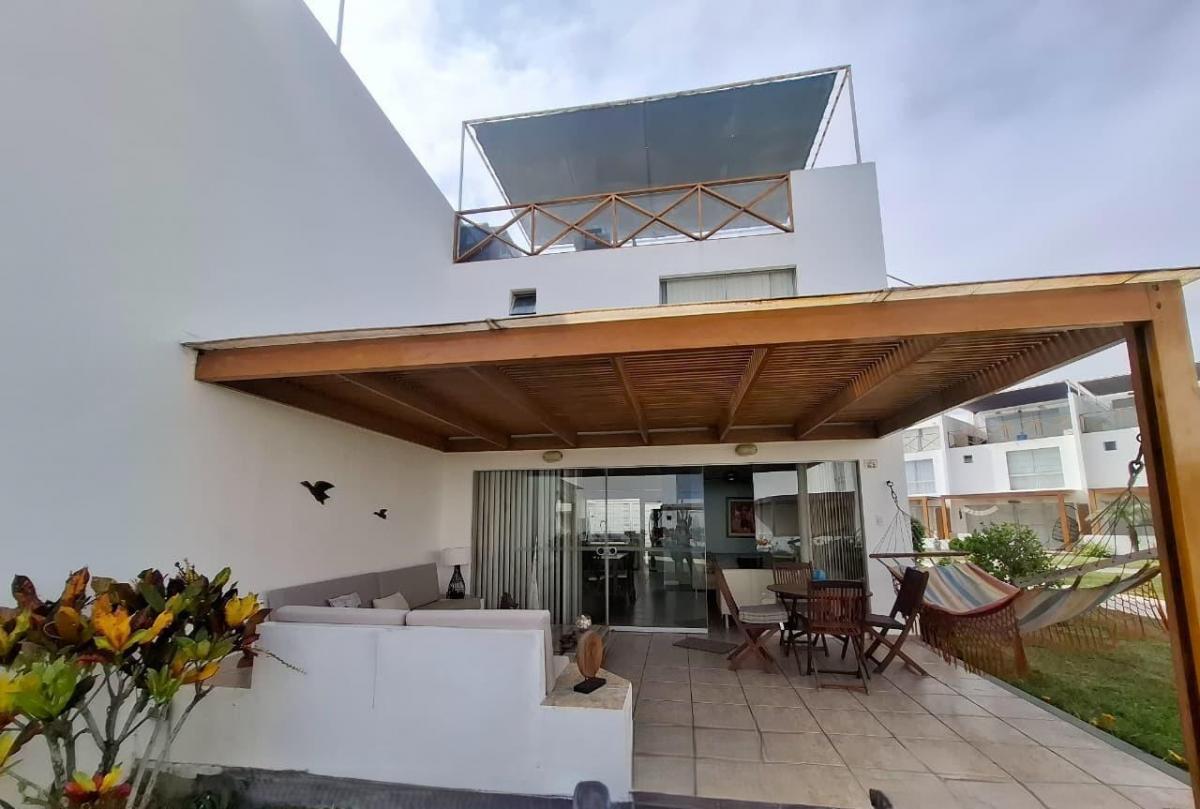 Venta de Casa en Asia - Cañete 4 Dormitorios 