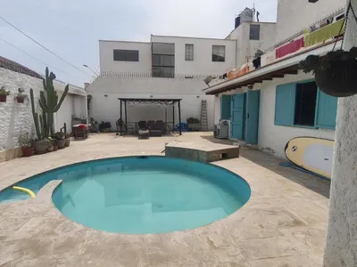 Venta de Casa en - Lima 5 Dormitorios 