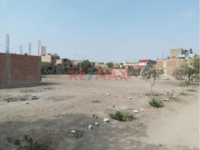 Terreno Urbano En Esquina Frente A Parque – Calle Los Jazmines, Puente Piedra