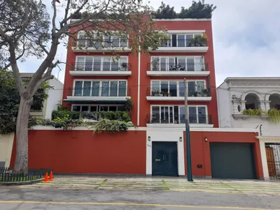Venta de Departamento en San Isidro - Lima 3 Dormitorios