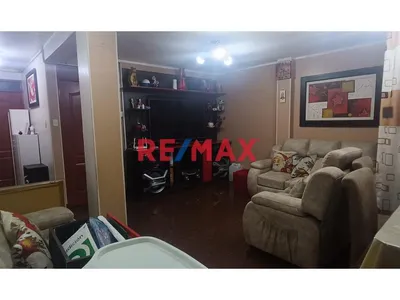 Vendo Acogedor Departamento Semiamoblado En Smp | 2Do Piso