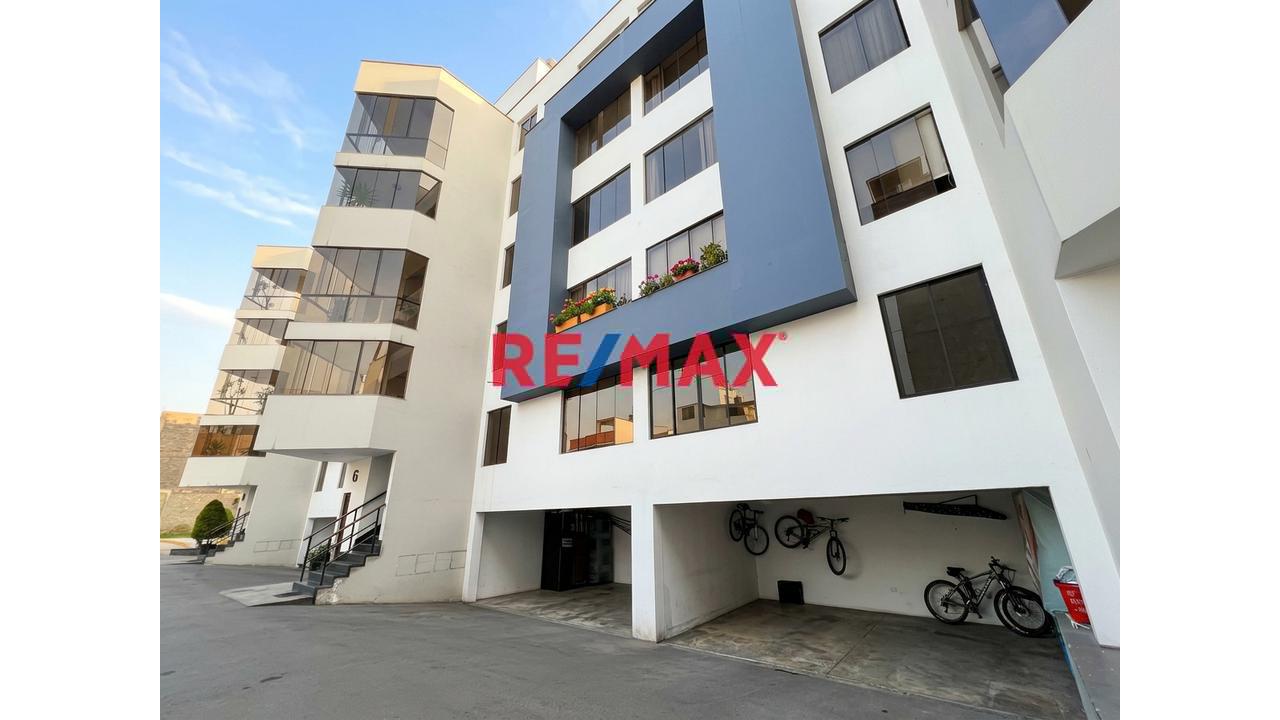 🌟 ¡Oportunidad En Surco!  Departamento En Venta – Primer Piso Amplio, Iluminado Y Estratégico