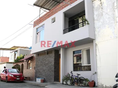 😀 Ocasión Casa En Venta 🏡 Urb. Santa Rosa Country Club Mz H Lote 14 🔝 👉 5 Habitaciones 🛏️ Y Piscina 🤽🏾‍♀️