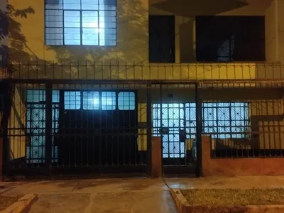 Venta de Casa en Comas - Lima 6 Dormitorios 