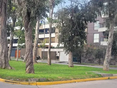 Venta de Departamento en San Borja - Lima 4 Dormitorios