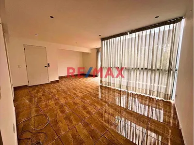 Vendo Departamento Con Vista Panorámica A Parque En San Borja: Ascensor Directo