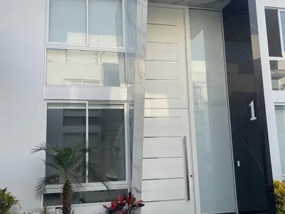 Venta de Casa en La Molina - Lima 5 Dormitorios