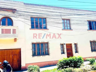 Casa Urbana  En Venta