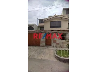 Alquilo Amplio Departamento 97 M2 En La Mejor Zona De Surco