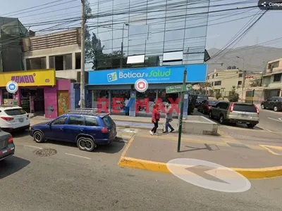 Oficina En Alquiler Tercer Piso En Plena Av. Flora Tristan - La Molina